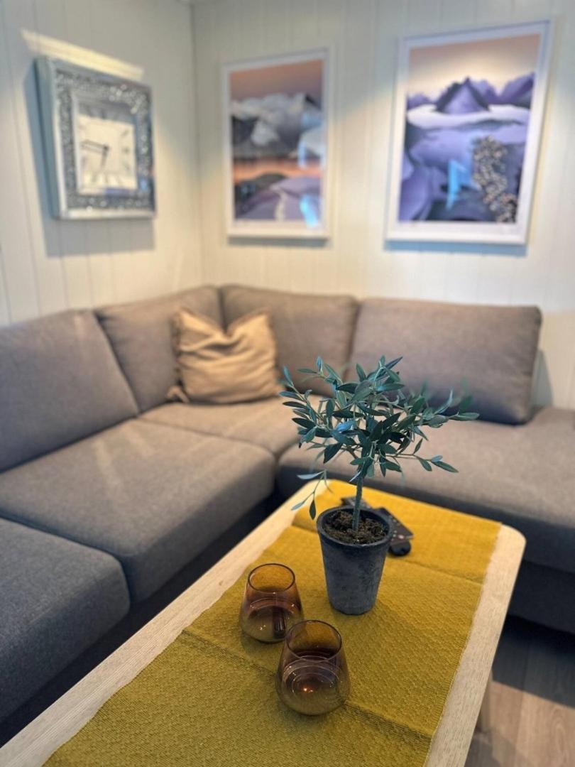 Kb Basement Apartment Sørvågen المظهر الخارجي الصورة