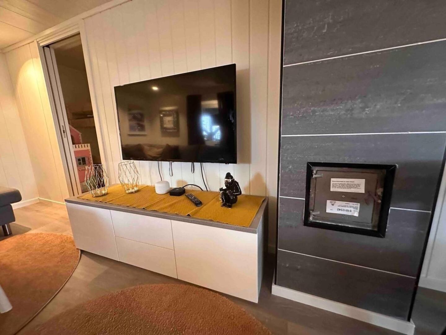 Kb Basement Apartment Sørvågen المظهر الخارجي الصورة