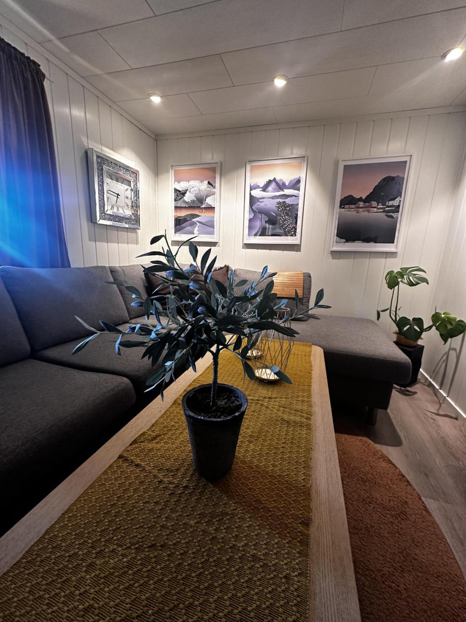 Kb Basement Apartment Sørvågen المظهر الخارجي الصورة